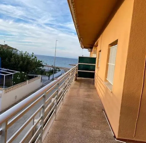 Mediterráneo Azul 1era Linea De Playa Apartamento *